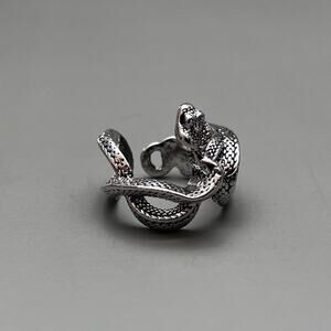 Stunning adjustable silver snake ring size 8